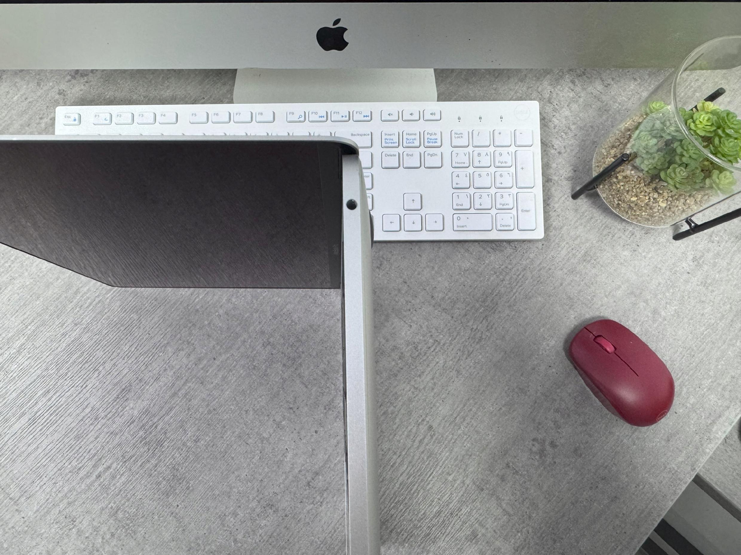 Laptop Apple MacBook Pro 13,3