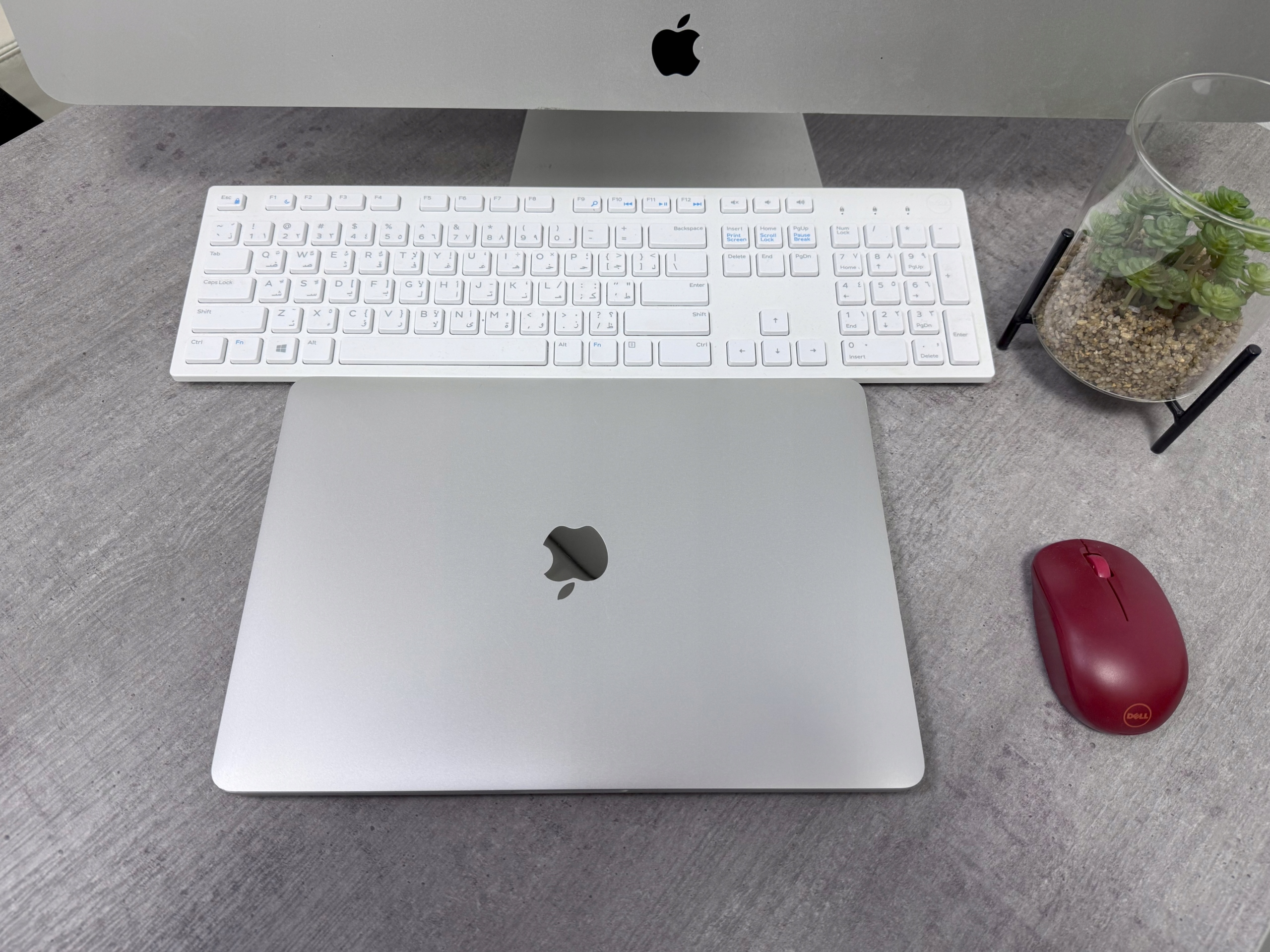 Laptop Apple MacBook Pro 13,3