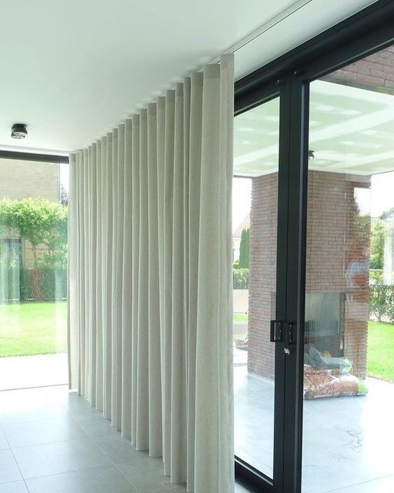 Karnisz Elektryczny SOMFY Movelite 35WT 551-600 cm