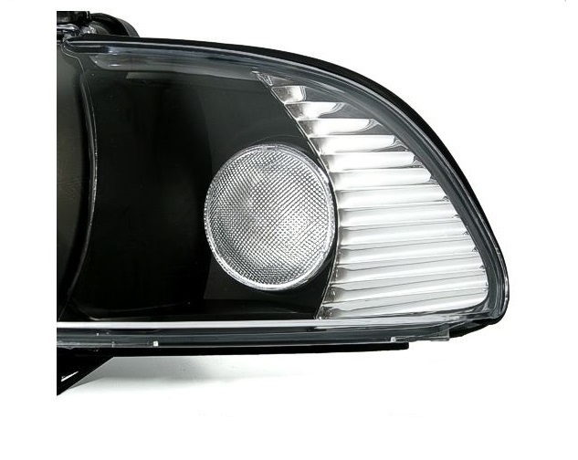 Lampy Reflektory Do BMW E39 OD 1995 DO 2003  XENON D2S  + SILNICZKI GRATIS