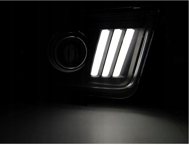 REFLEKTORY LAMPY DO FORD MUSTANG Od 2004 Do 2009 Roku LED HI/LOW