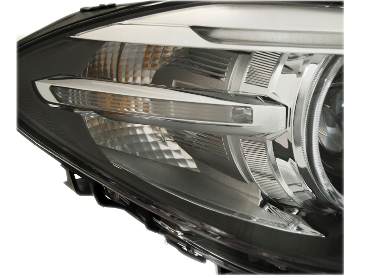 LAMPY REFLEKTORY Do BMW F10 F11 Od 2010 DO 2013 Roku DO DZIENNEJ XENON LED