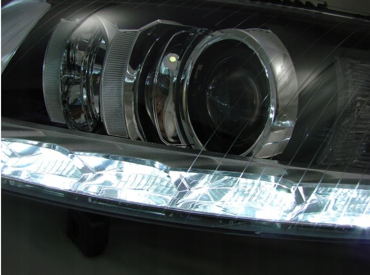 LAMPY REFLEKTORY DO  AUDI A6 C6 OD 2004 DO 2008 LED do DZIENNEJ Bi -XENON