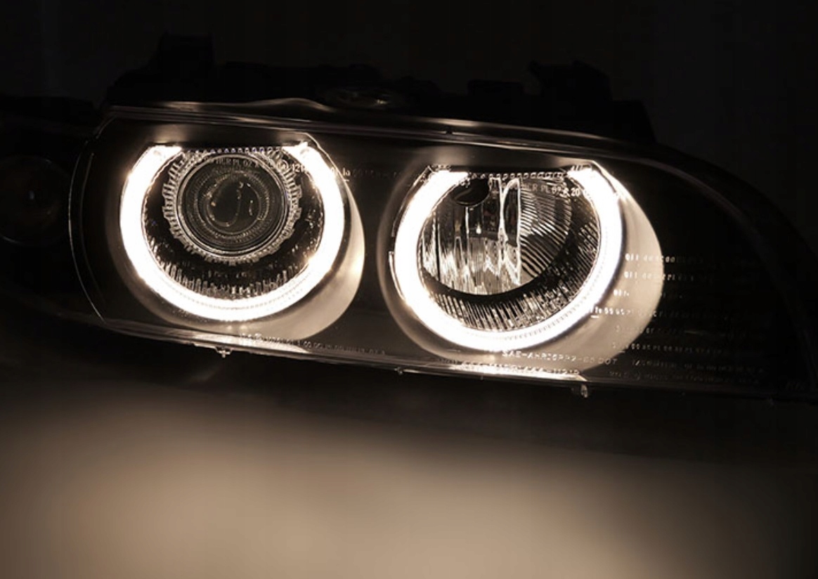 LAMPY REFLEKTORY XENON ŻARNIKI D2S W ZESTAWIE DO BMW E39 OD 2000 DO 2003