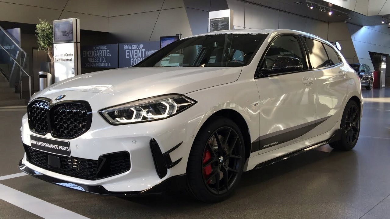 GRILL BMW 1S F40, F41 DIAMEND SHINNY GLOSSY BLACK