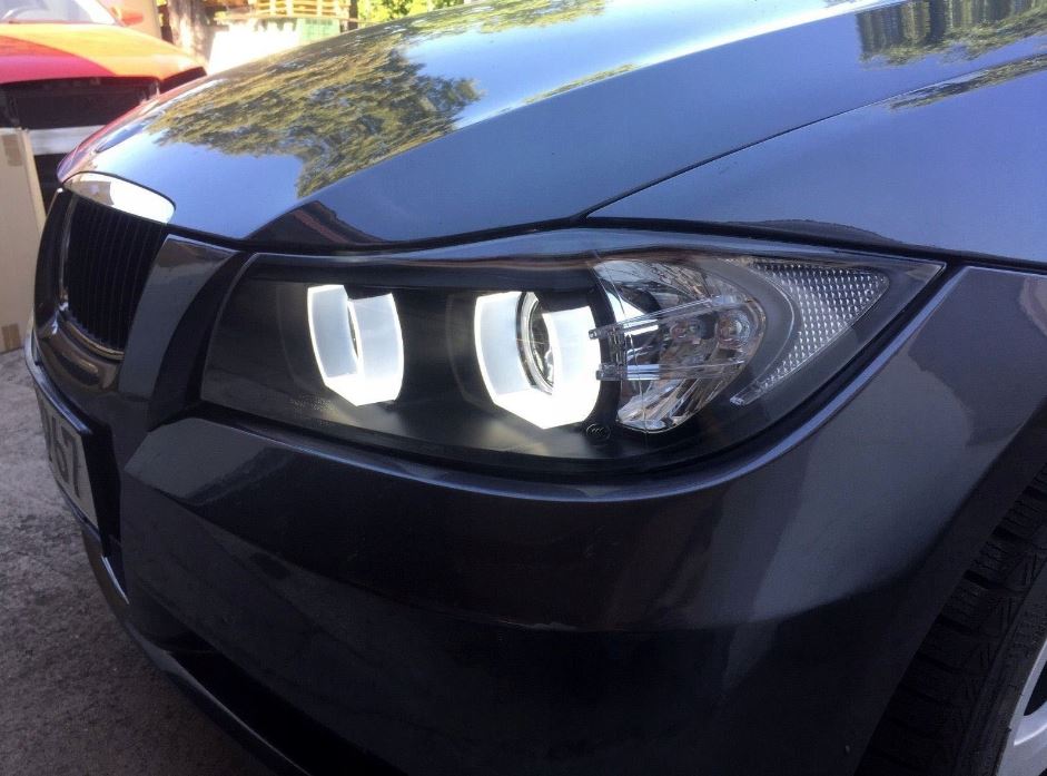 LAMPY REFLEKTORY DO BMW E90, E91 OD 2005 DO 2008 Roku LED 3D XENON