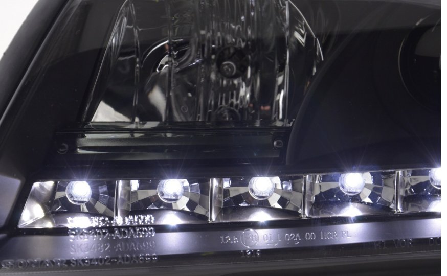 Lampy Reflektory AUDI A6 C5 01-04 Rok DAYLINE LED