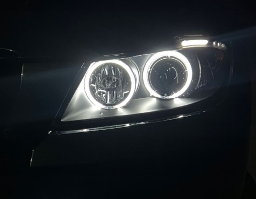 LAMPY REFLEKTORY BMW E90/E91 OD 03.2005 DO 08.2008 RINGI CCFL BLACK