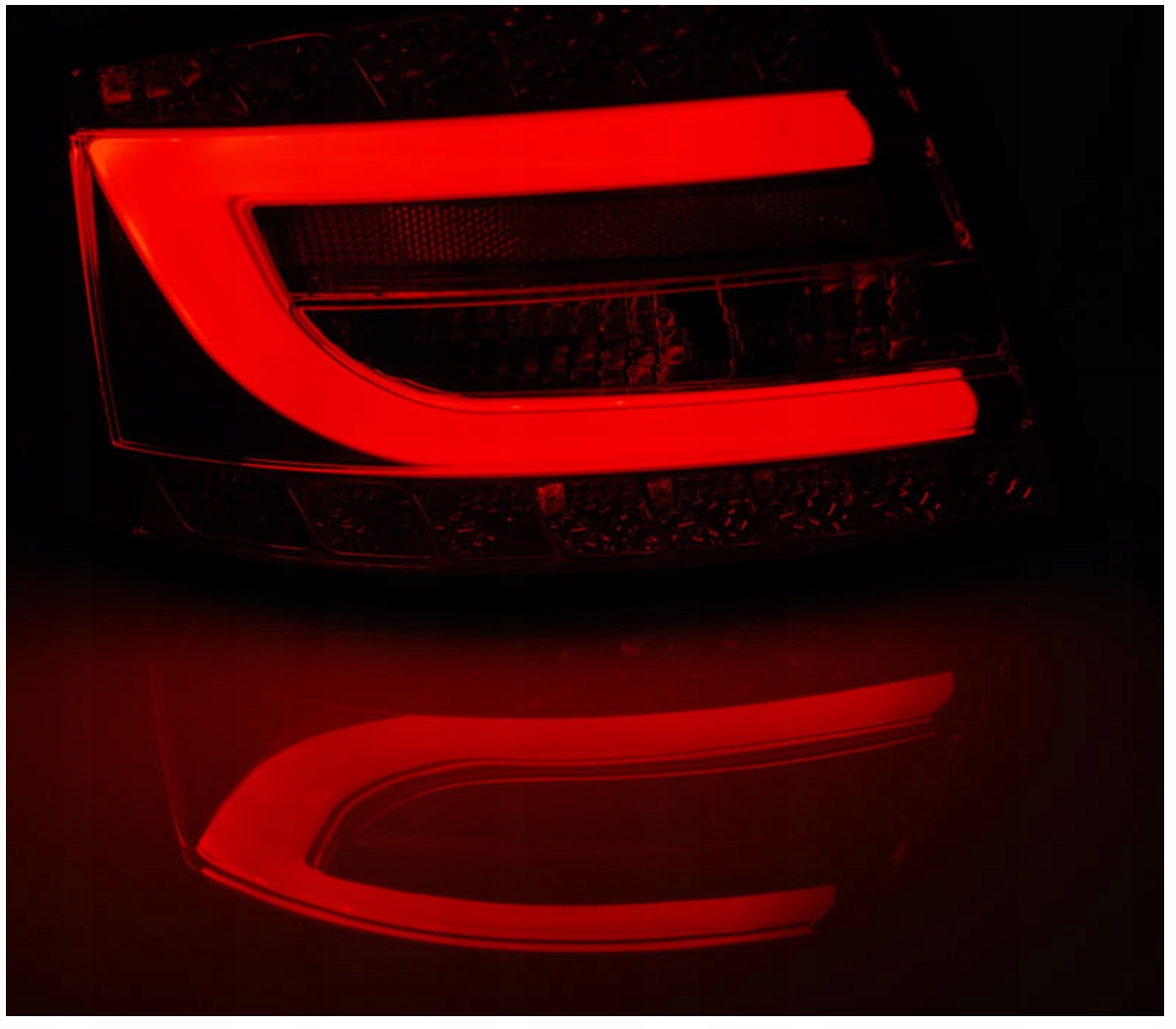 NOWOCZESNE Lampy Do AUDI A6 C6 4F SEDAN Od 2004 Do 2008 LED BAR RED 6 PIN