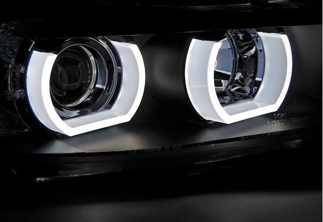 LAMPY REFLEKTORY DO BMW E90/E91 OD 2005 DO 2008 Roku LED 3D GRATIS  H1, H7