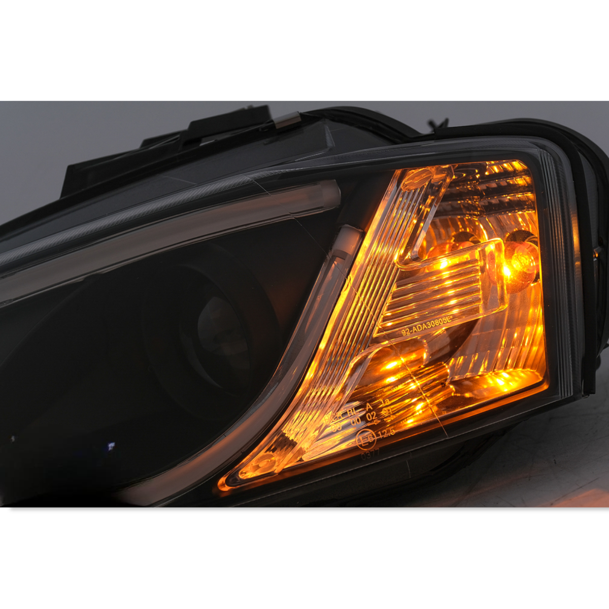 LAMPY REFLEKTORY DO AUDI A3 8P 8PA Od 2003 Do 2008 LED TUBE GRATIS Żarówki