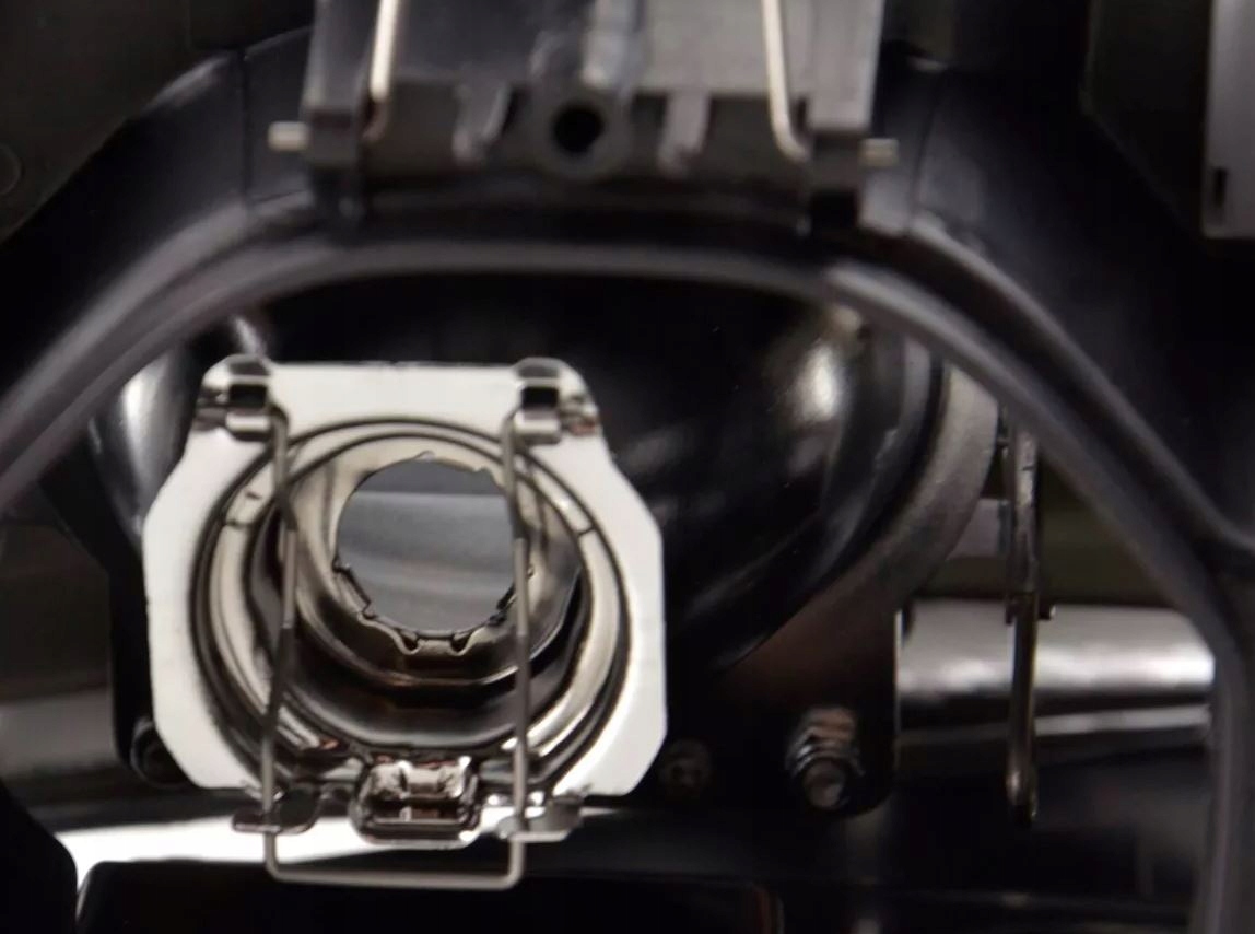 Nowoczesne LAMPY REFLEKTORY DO AUDI A4 B5 OD 1999 DO 2000 Roku DEPO Nowe