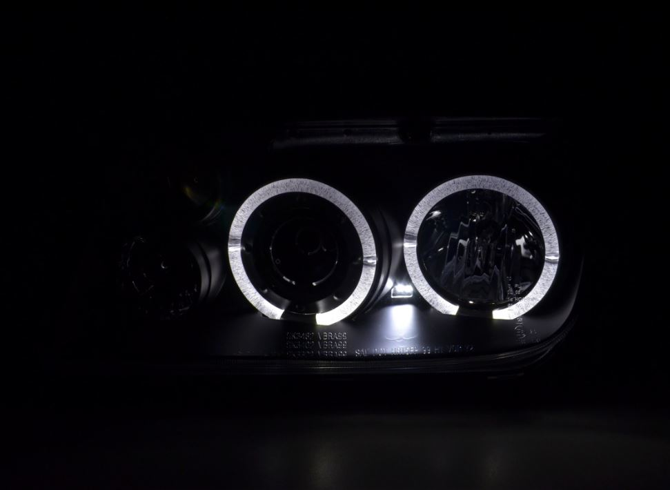 Lampy Reflektory Do VW BORA OD 1998 DO 2005 ROKU Soczewki LED H1 GRATIS