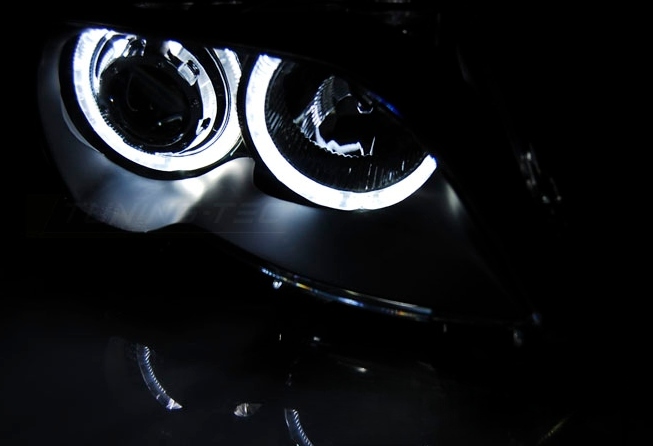 LAMPY Do BMW E46 Od 2001 Do 2005 SEDAN TOURING BIAŁE Ringi LED GRATIS H7