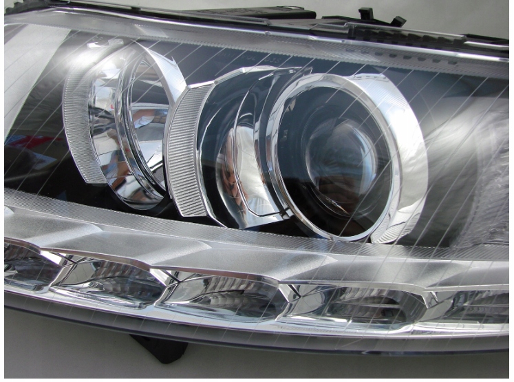 REFLEKTORY LAMPY Do AUDI A6 C6 OD 2004 DO 2008 LED DO JAZDY DZIENNEJ XENON