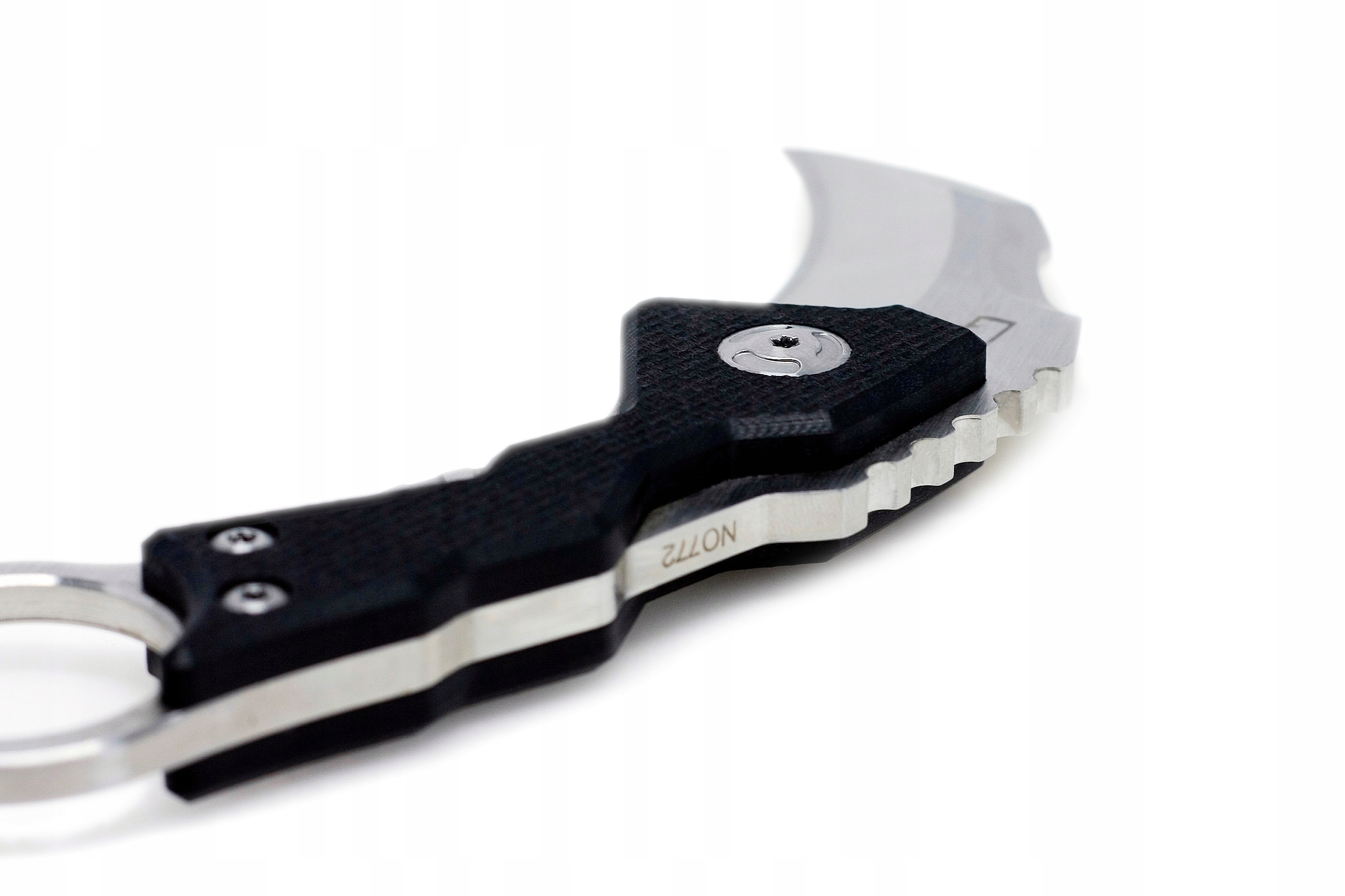 Karambit taktyczny nóż stal D2 etui EDC Q Pazur