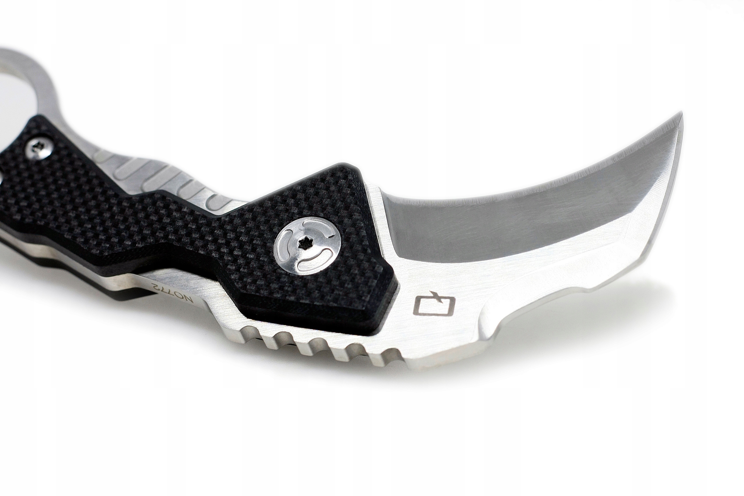 Karambit taktyczny nóż stal D2 etui EDC Q Pazur