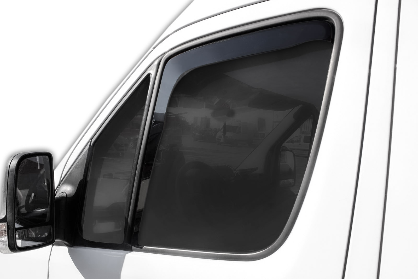 GP Okenski deflektorji za Mercedes Sprinter 2006-2018 2 kosa