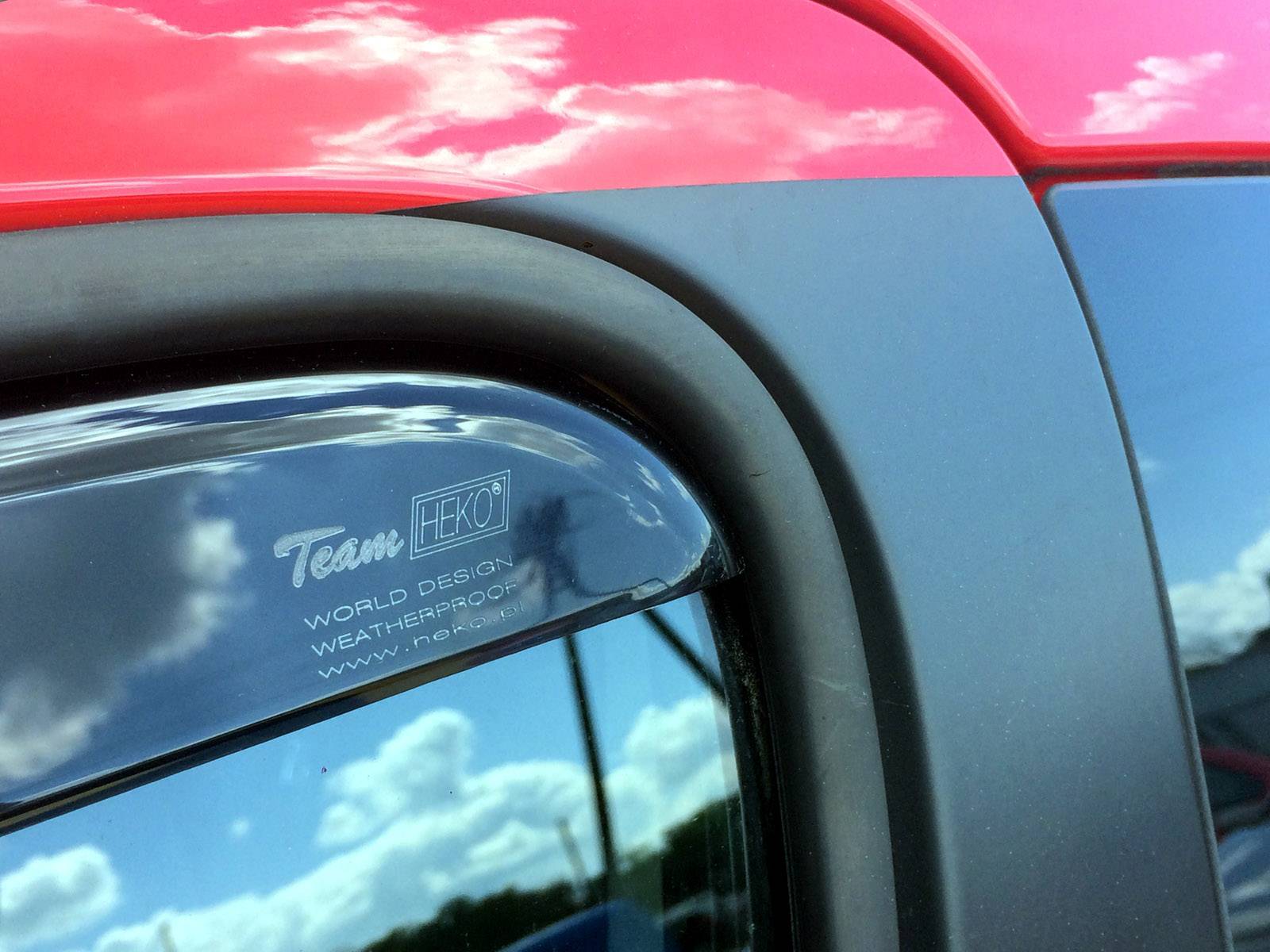 Okenski deflektorji za Peugeot 107 2005-2014 3 vrata 2 kosa