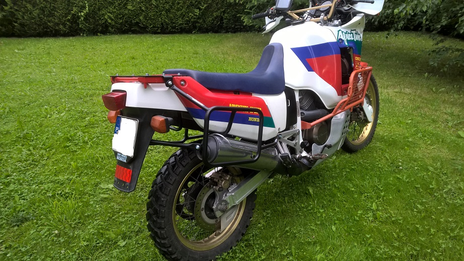 HONDA XRV 750 AFRICA TWIN RD04 (1990-1992) SIDE PANNIER RACK