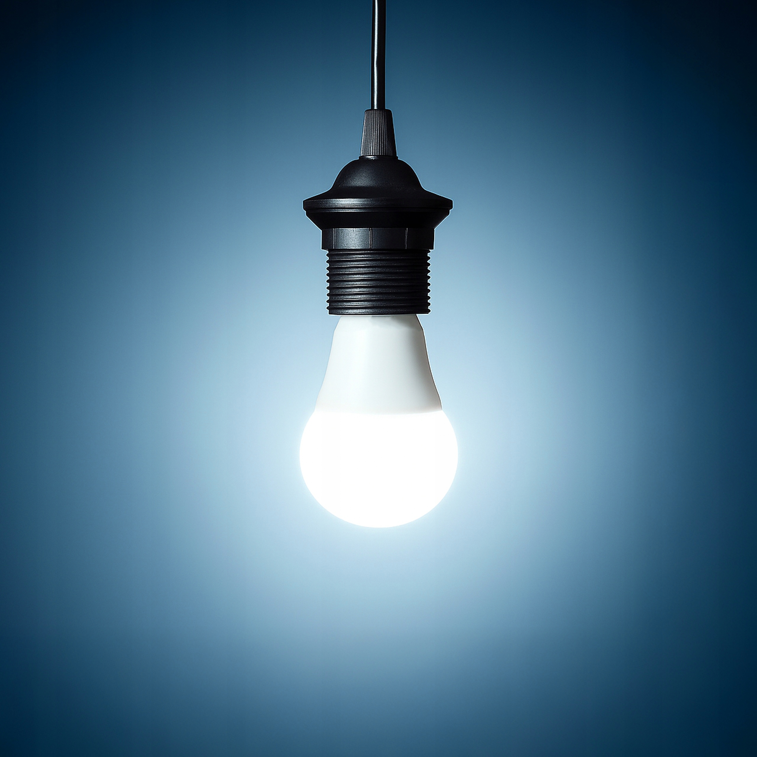 Żarówka LED A60 10W 4000K E27 2 szt. VERGIONIC neutralna 655 lm