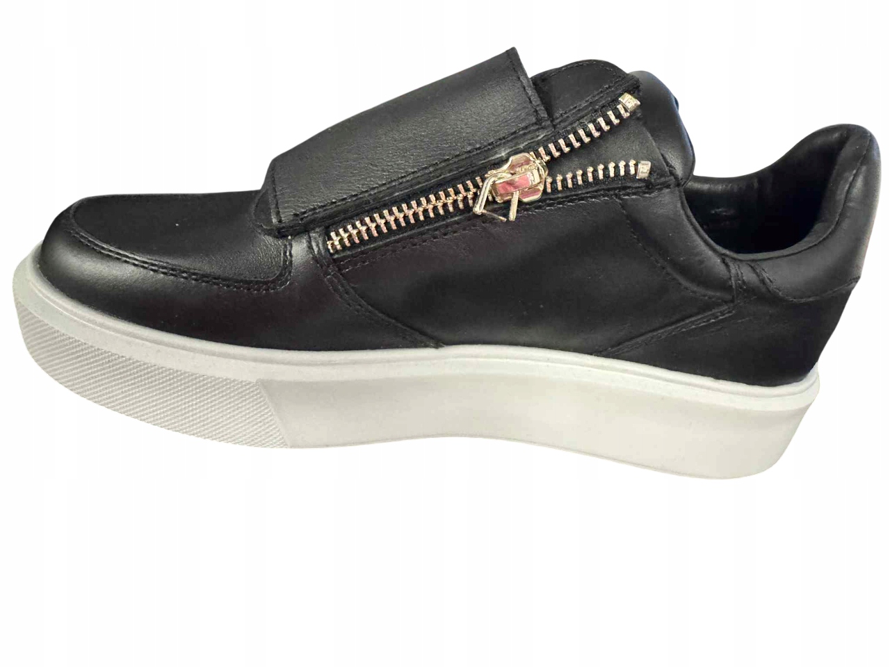 Sneakersy AIGNER Sally 7 R37