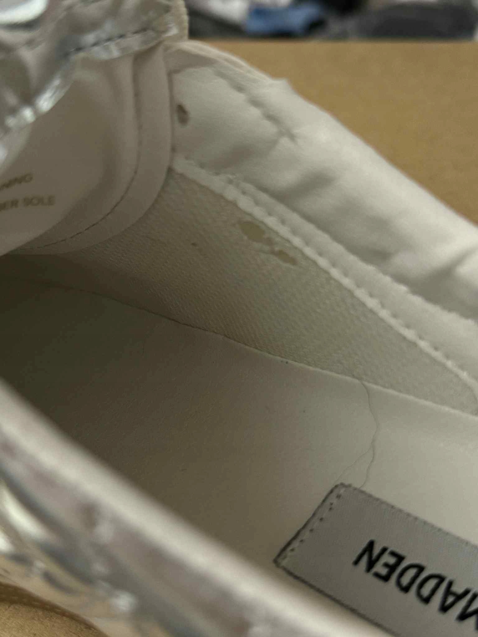 Steve madden Sneakersy Eforma SM11003559 Srebrny R38