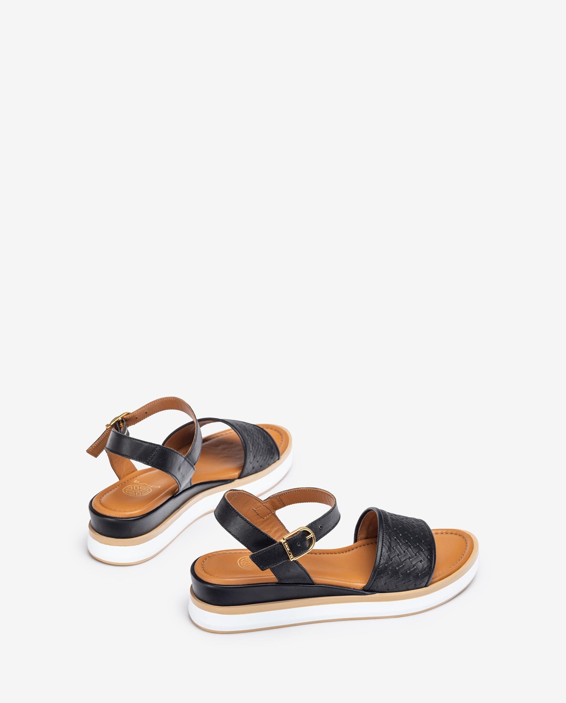 UNISA Sandal with punchings R38