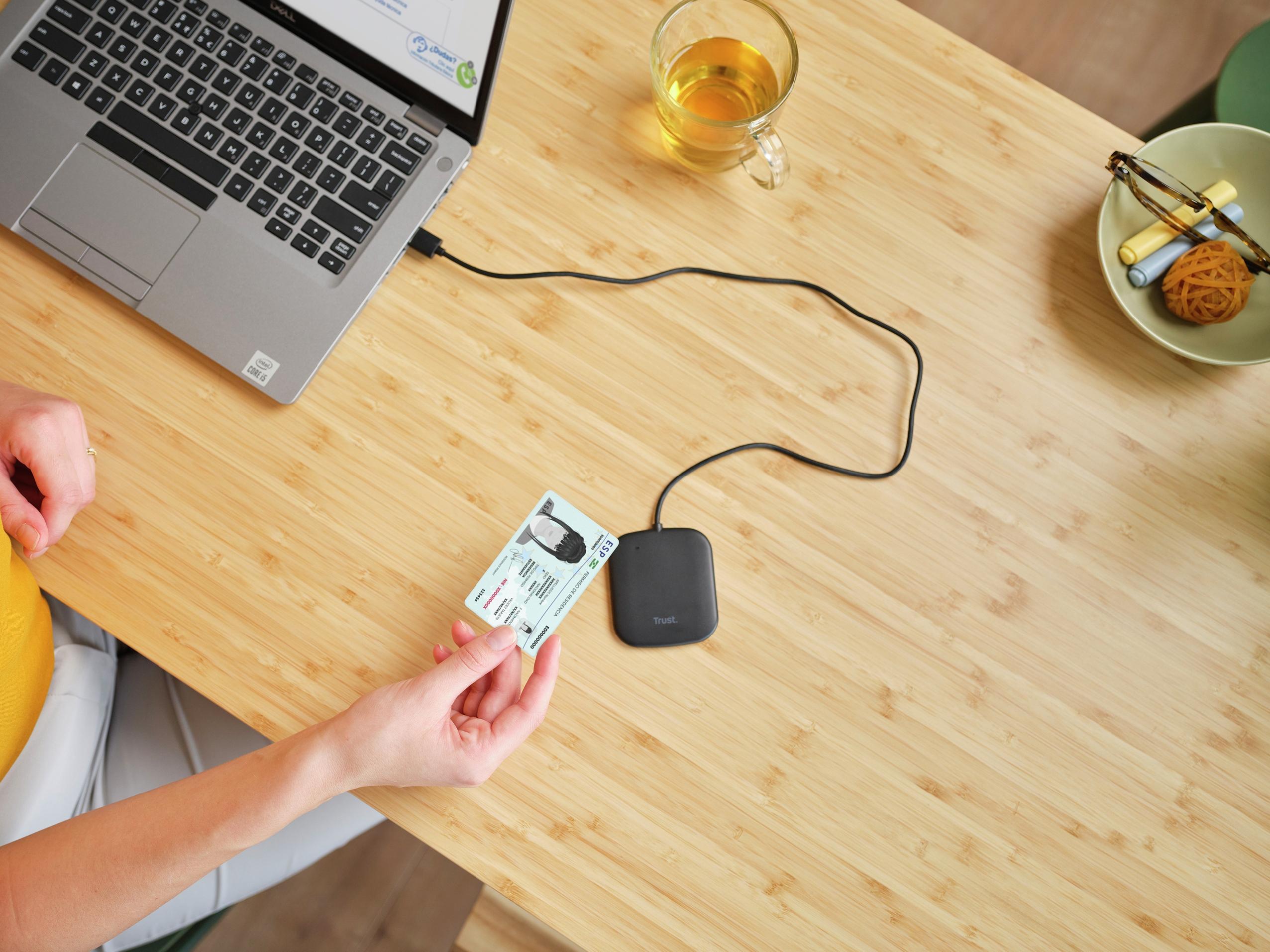 TRUST CETO CZYTNIK KART NFC CZARNY