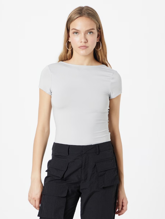 WEEKDAY OPEN BACK TSHIRT XL