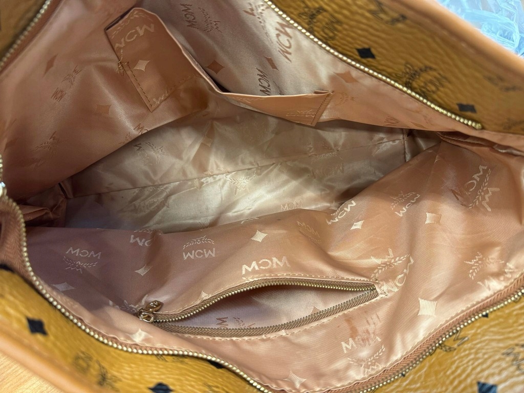 TOREBKA MCM SHOPPER