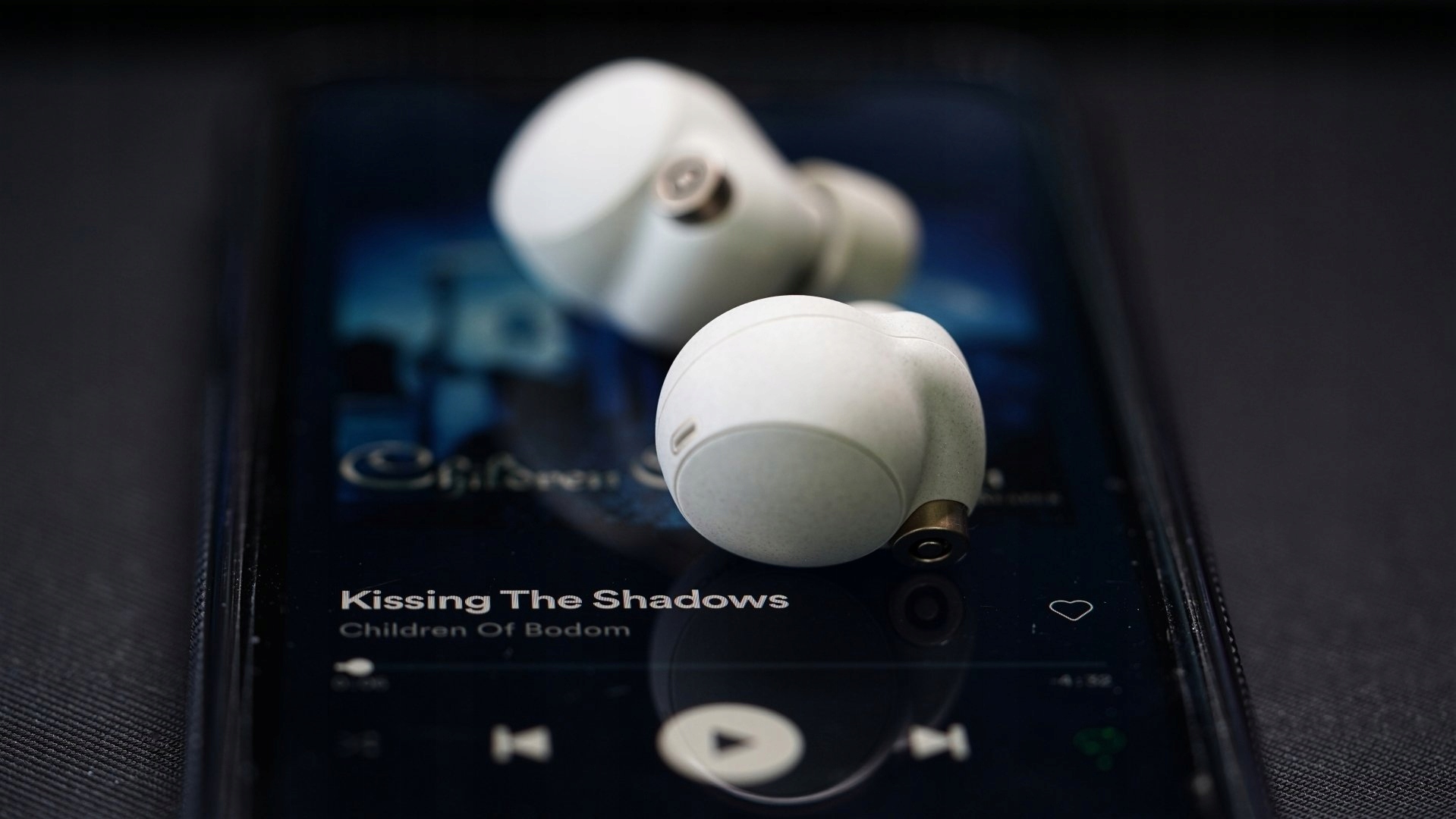 Słuchawki bezprzewodowe dokanałowe Sony WF-1000XM4