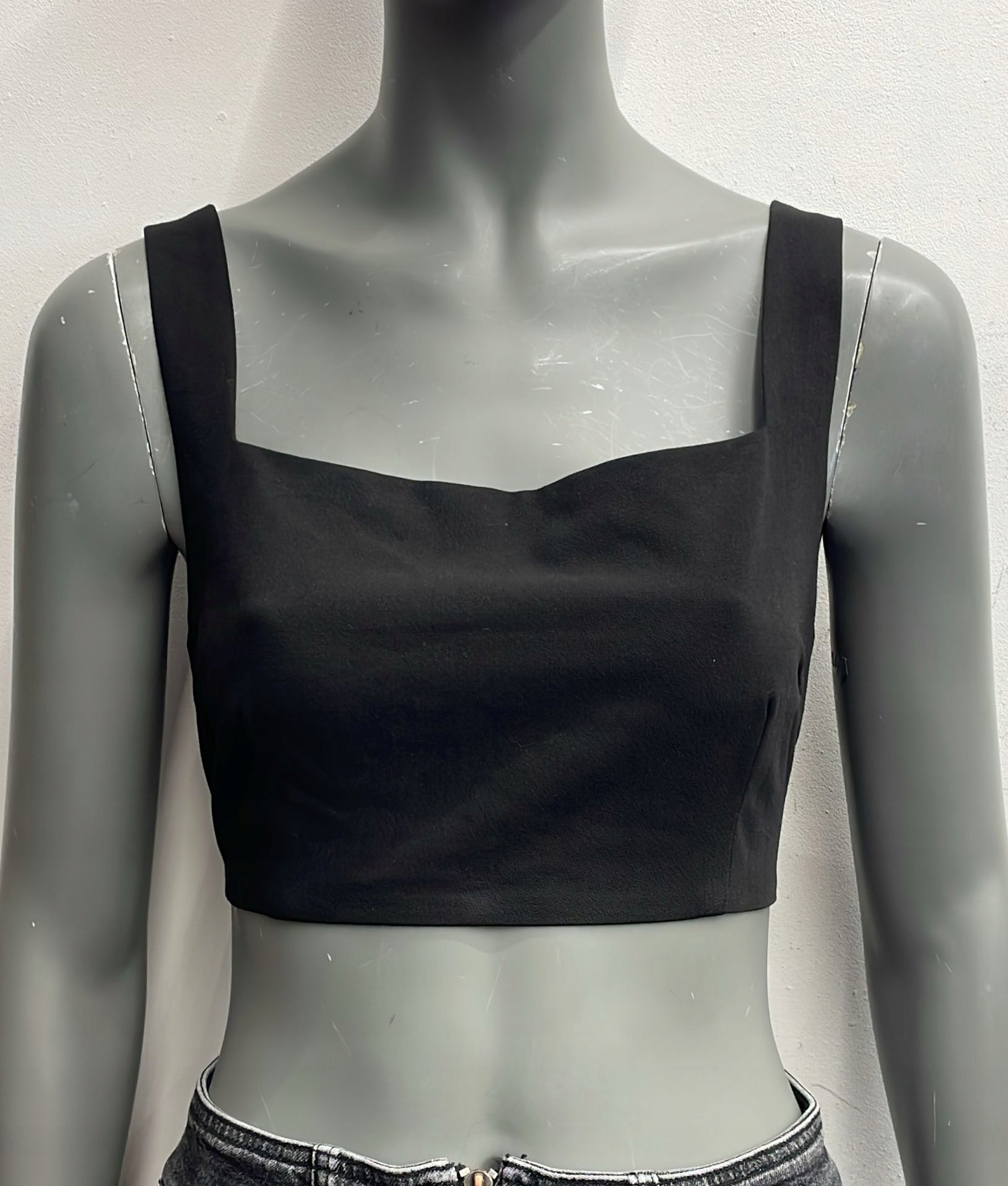 NAKD TAILORED CROPPED TOP R40