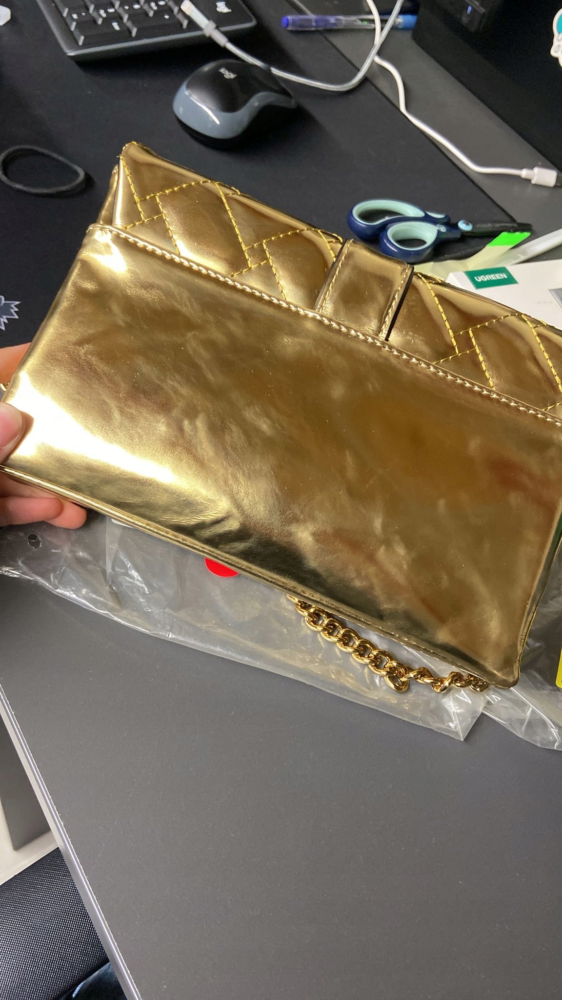 Kurt Geiger London Hampton XB Medium (Z DEFEKTEM)