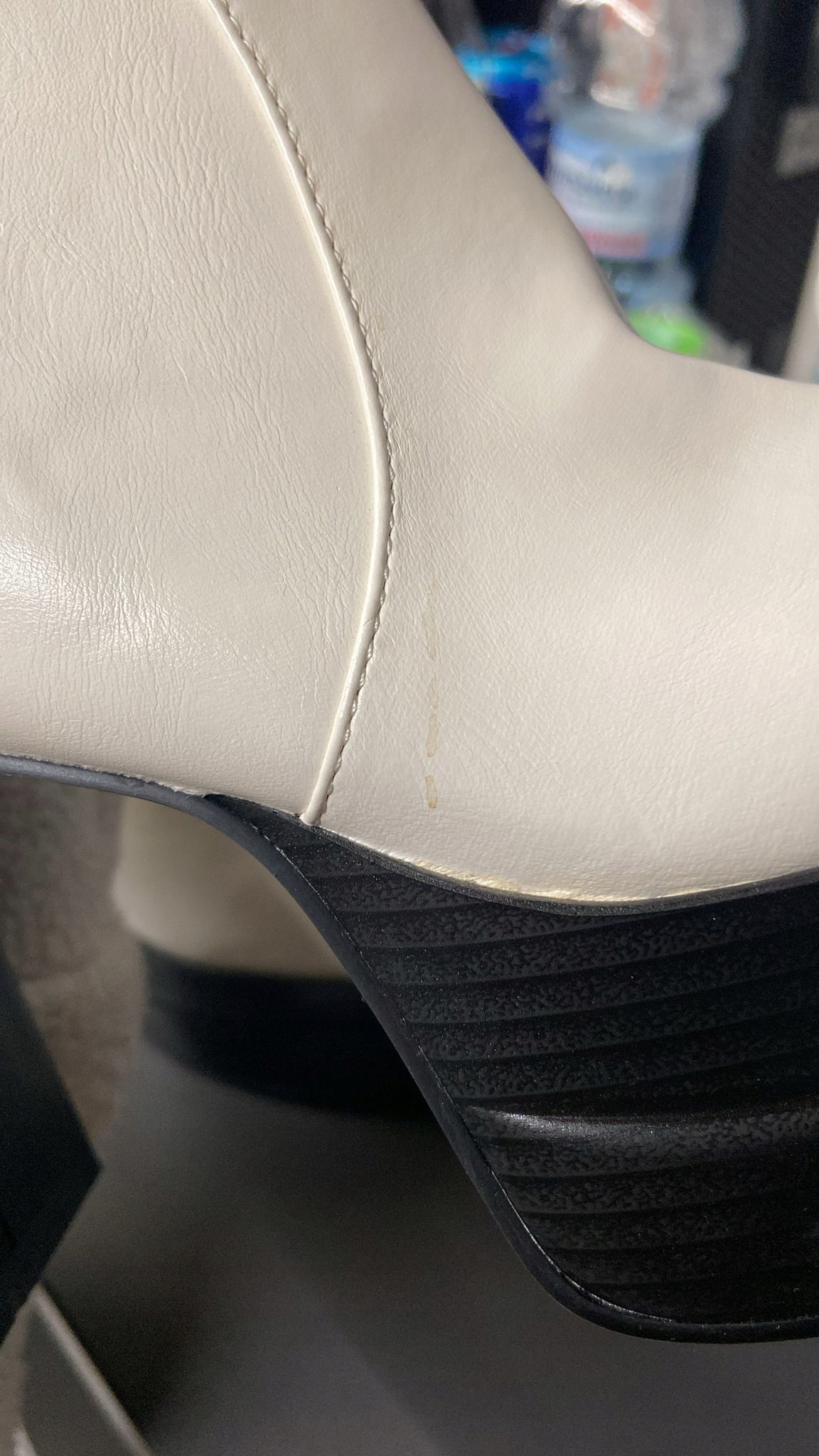 RAID BRIELLA BIAŁY R38