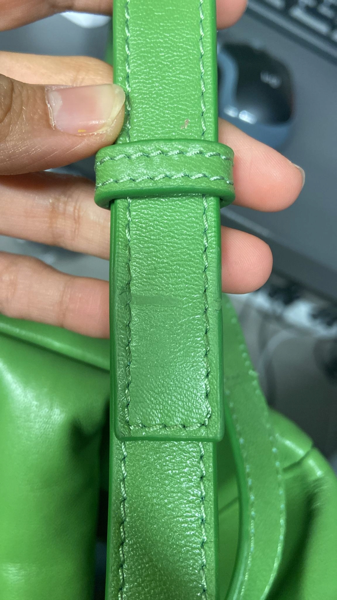 Stand Studio Assante Puffy (z defektem)