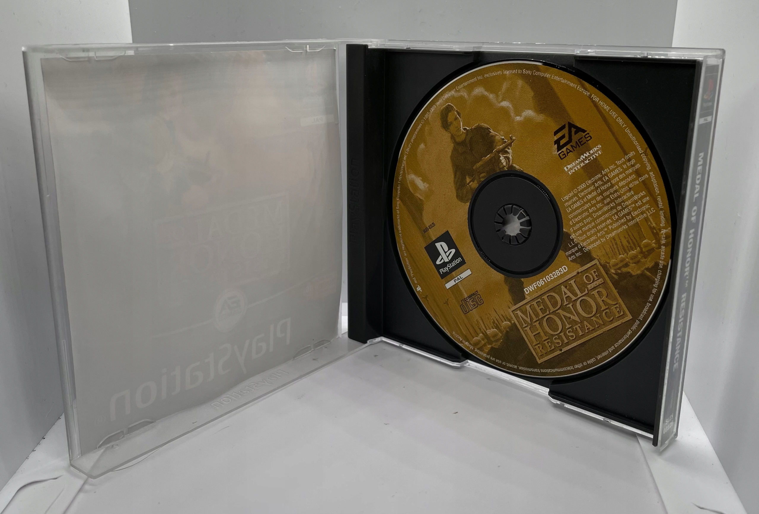 Medal of Honor Resistance (Underground) PSX PS1 (FR)