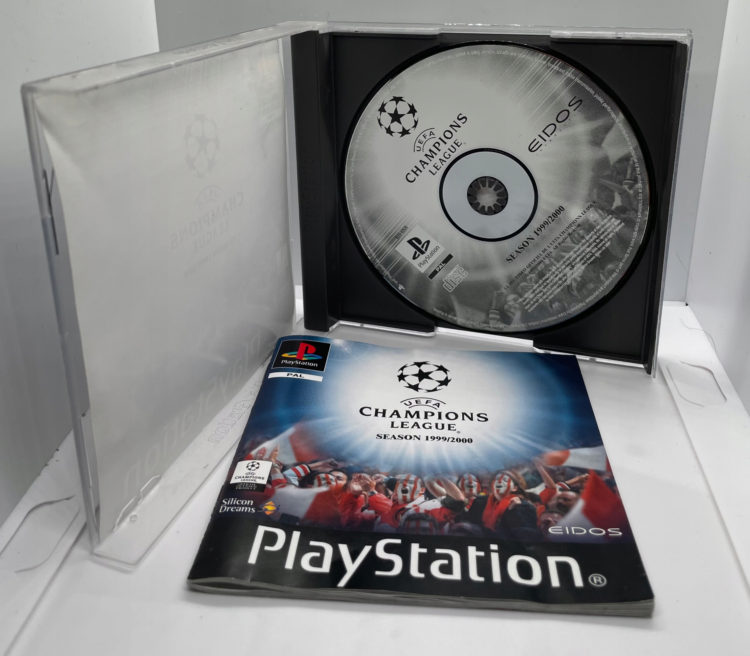 UEFA Champions League Season 1999/2000 PlayStation PS1 PSX (FR)