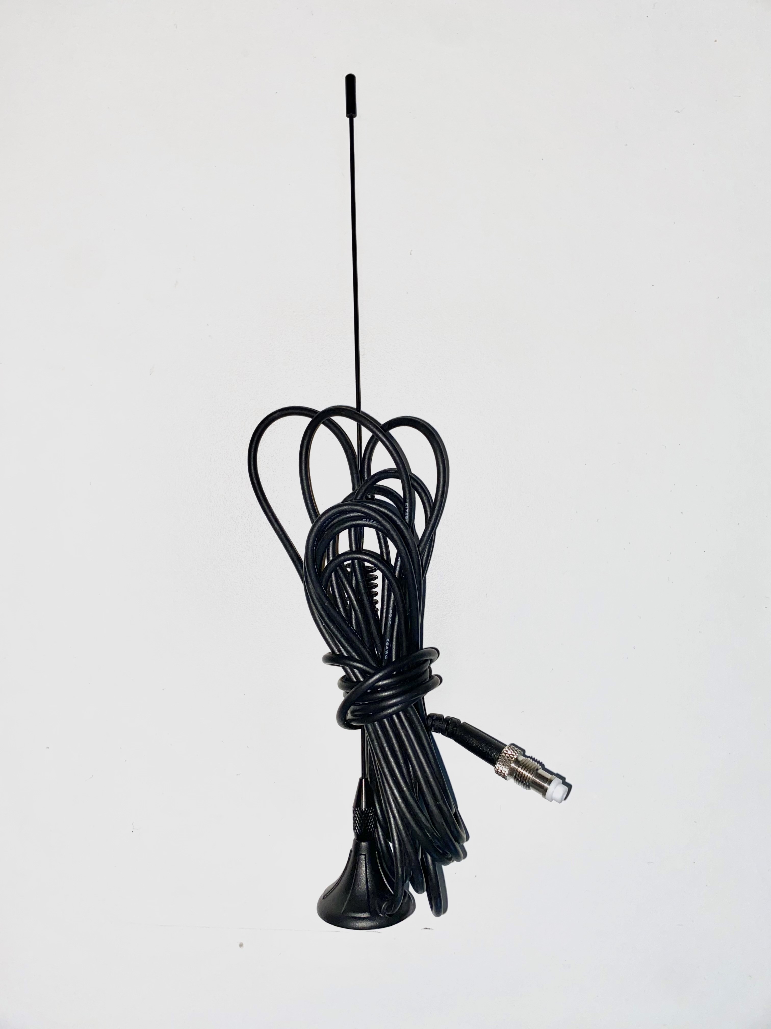 Mini antena z podstawą magnetyczną 20 cm, kabel 3 m