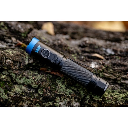 Latarka taktyczna Newell FL1000 USB-C
