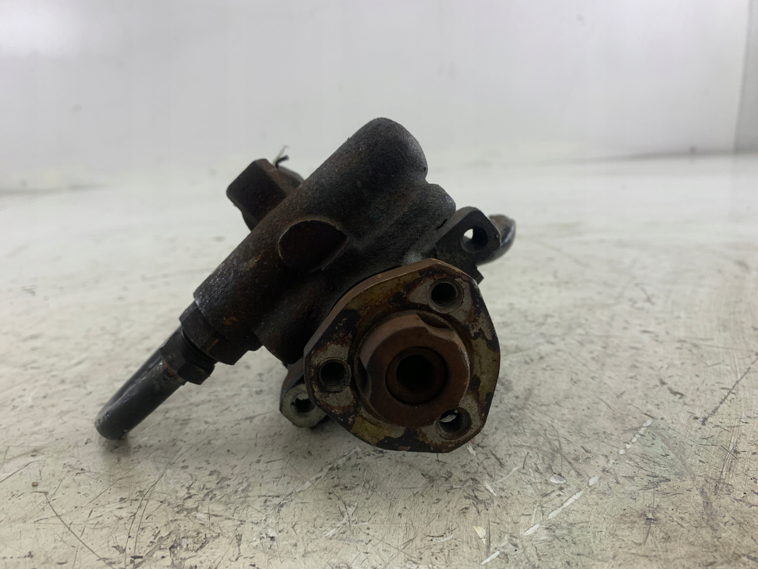 Dodatkowe zdjęcie używanej części: VW LUPO SEAT AROSA POMPA WSPOMAGANIA 030145157D