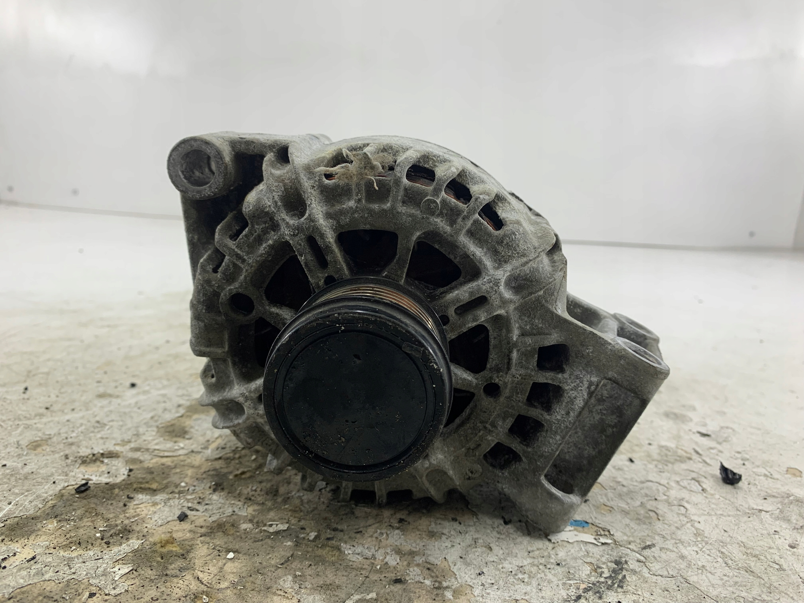 FORD FIESTA MK7 1.25 1.3 1.4 ALTERNATOR BV2T-10300-AA 150A - zdjęcie 7