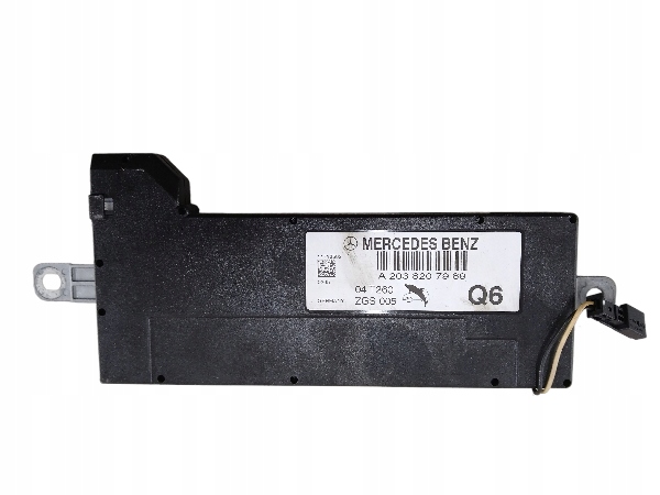 MERCEDES W203 WZMACNIACZ ANTENOWY A2038207989