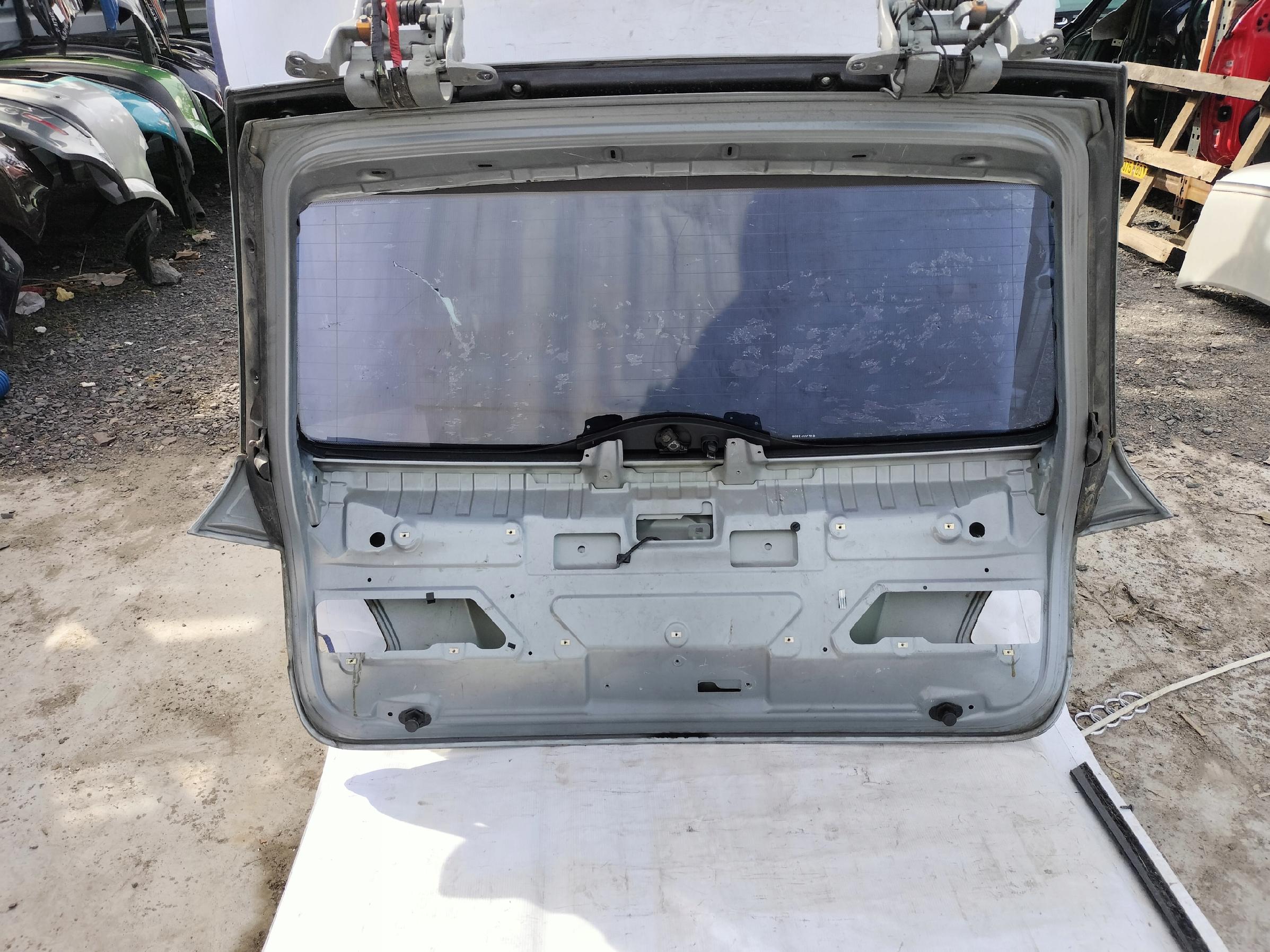 BMW E61 KOMBI TOURING KLAPA BAGAŻNIKA SILBERGRAU METALIC - zdjęcie 2
