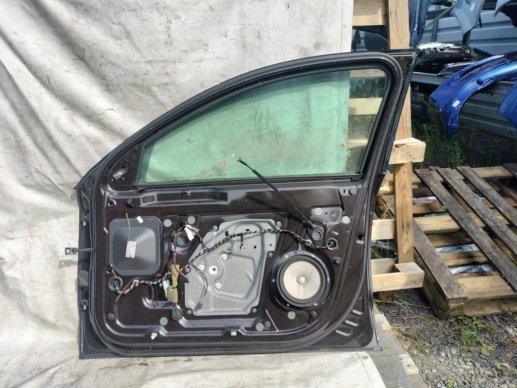 SKODA SUPERB II LIFT KOMBI DRZWI PRAWY PRZÓD LF8V - zdjęcie 2