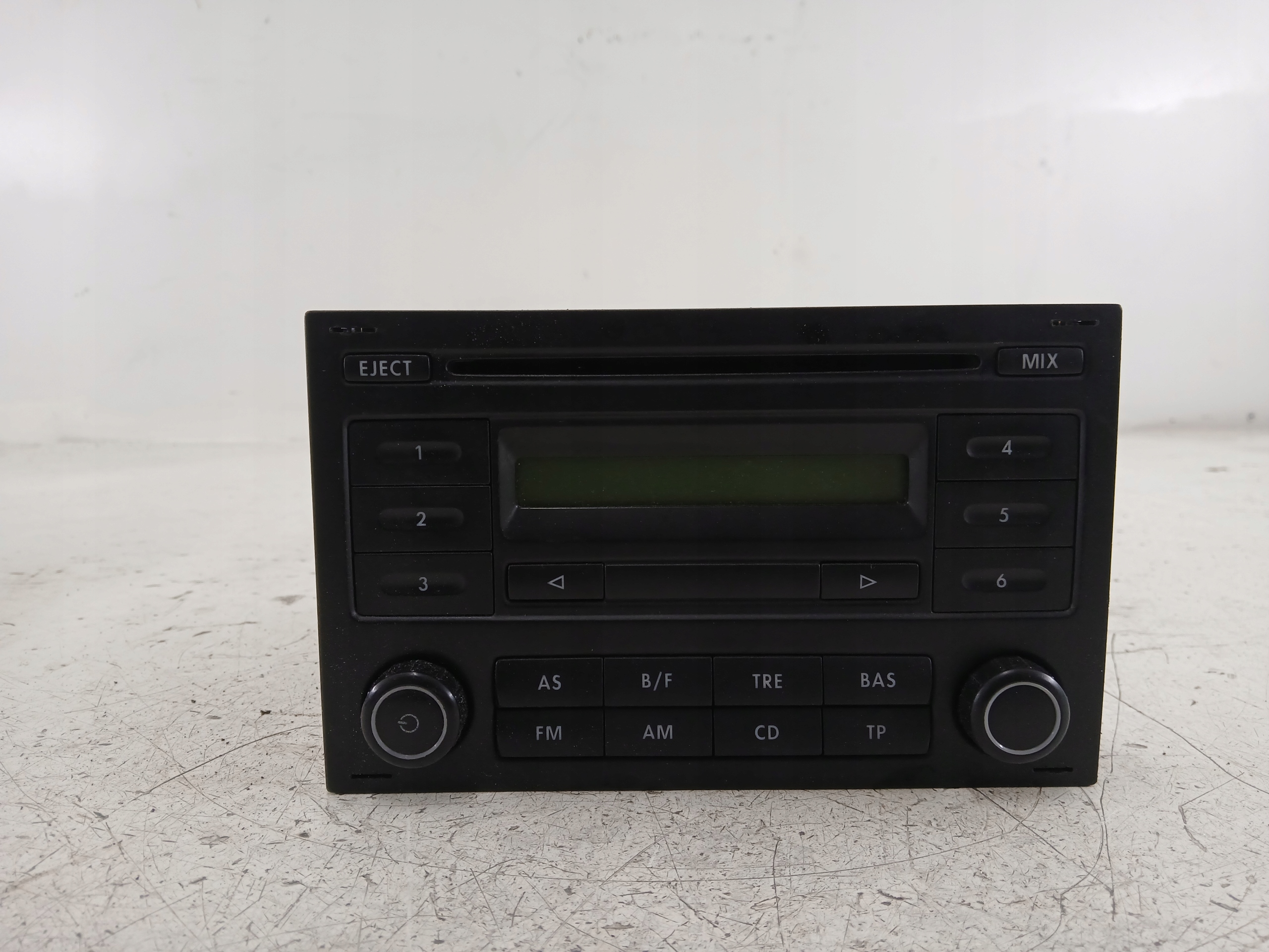 Dodatkowe zdjęcie używanej części: VW POLO IV 9N RADIO FABRYCZNE CD 6Q0035152G
