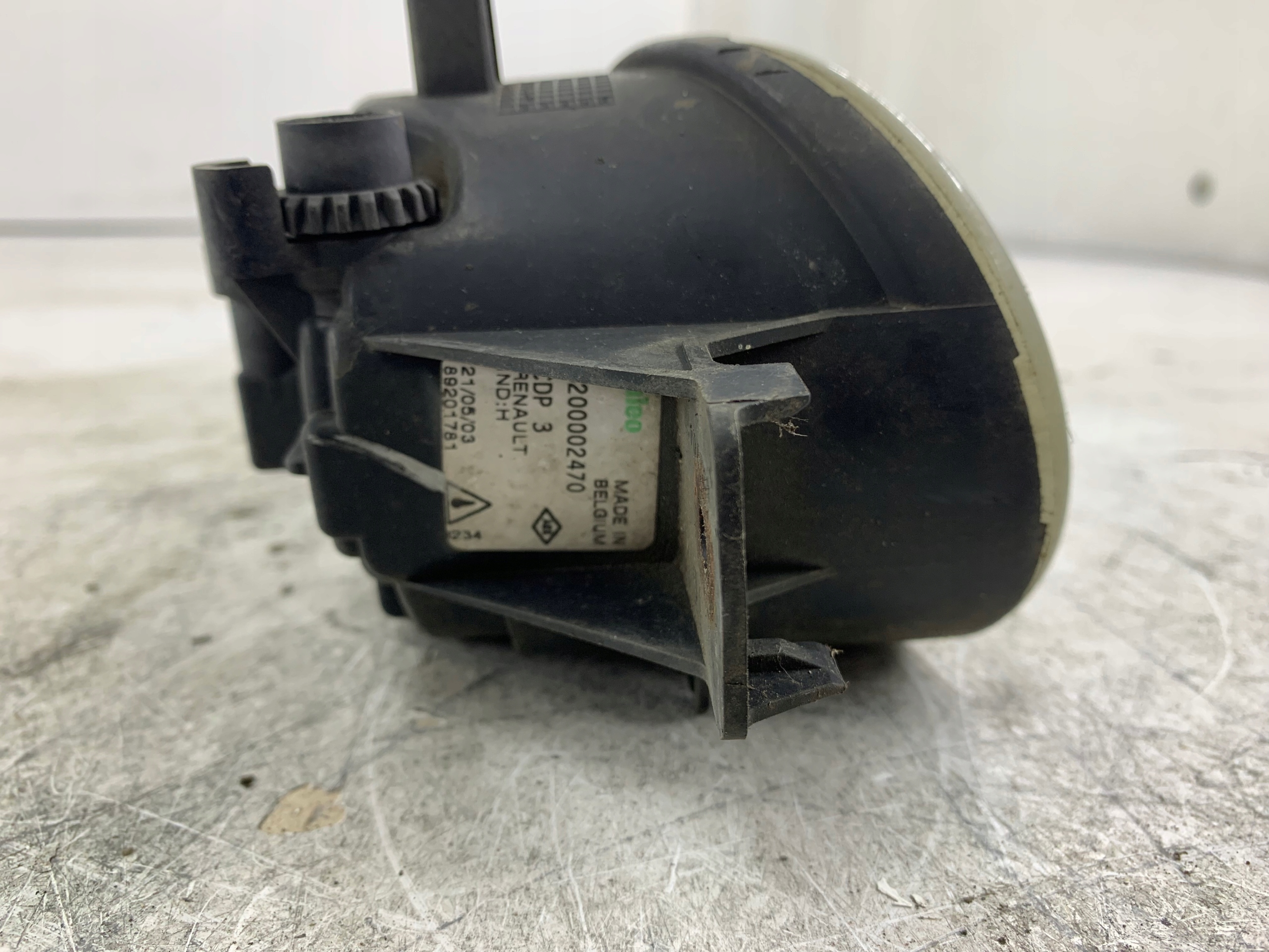 Dodatkowe zdjęcie używanej części: RENAULT LAGUNA II HALOGEN PRAWY PRZÓD 8200002470