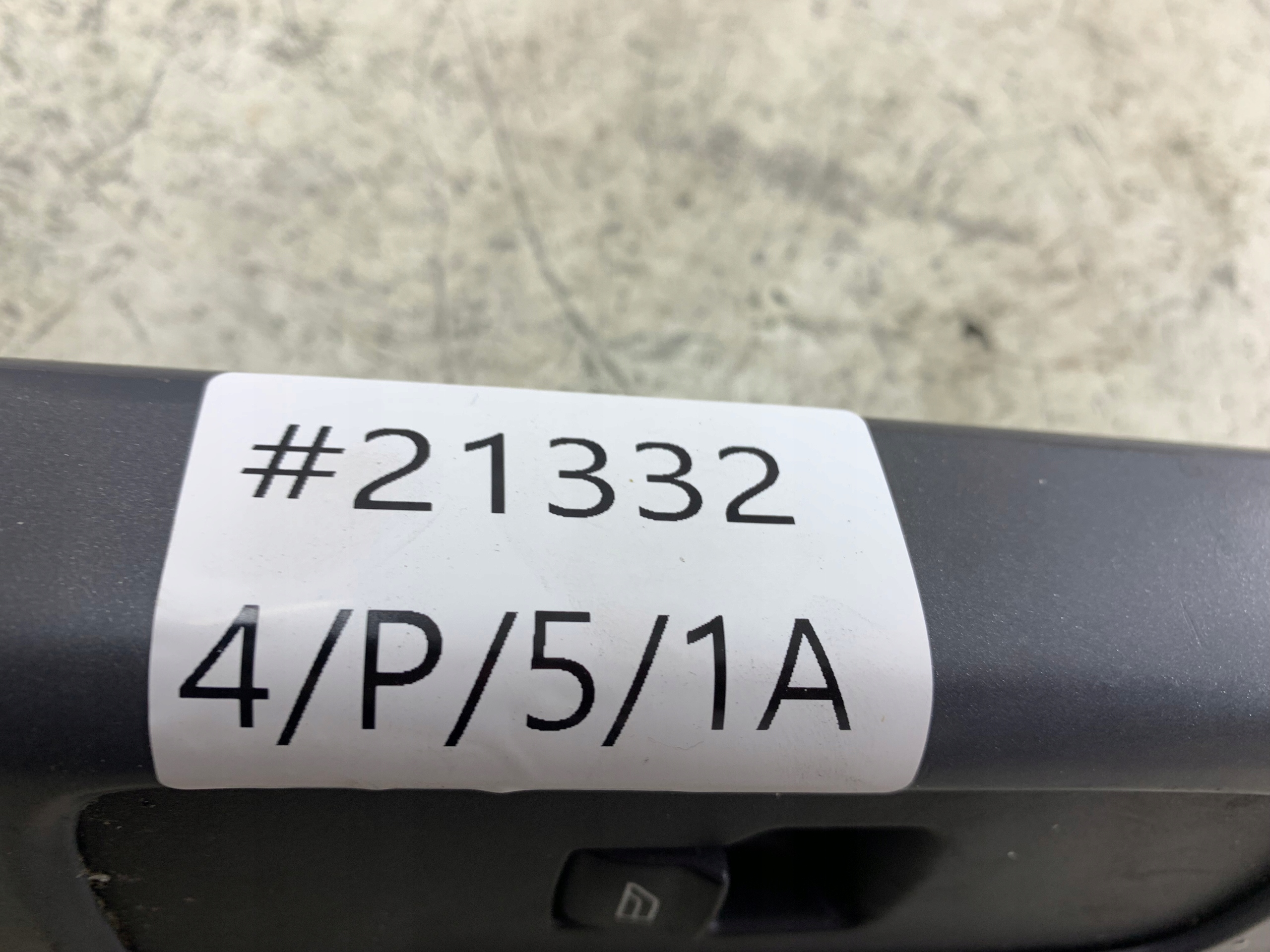 VOLVO V50 I PANEL SZYB PRAWY PRZÓD 30774162 - zdjęcie 8