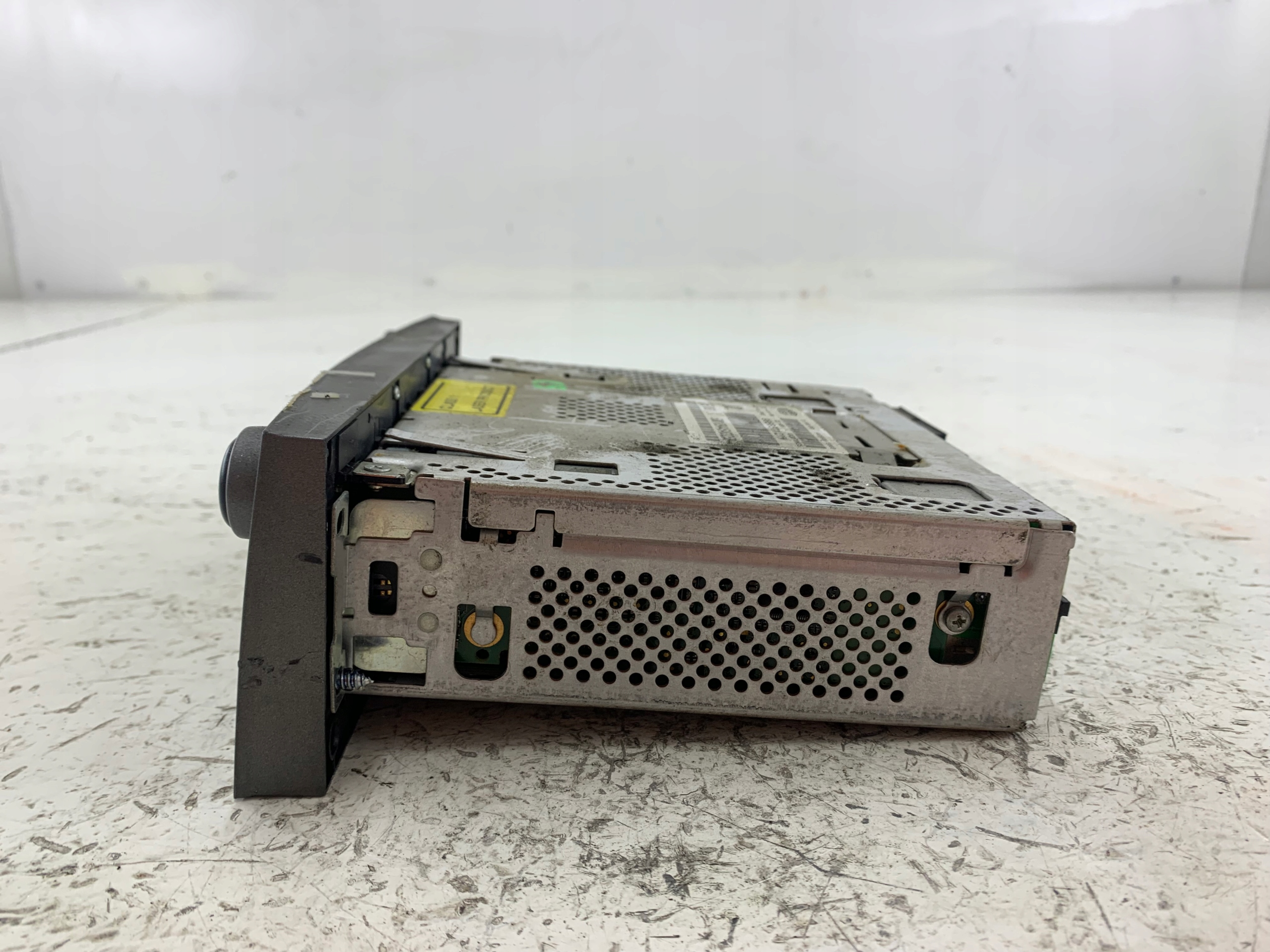 Dodatkowe zdjęcie używanej części: CITROEN C5 I PEUGEOT 407 RADIO FABRYCZNE NAVI CD 96565712YW