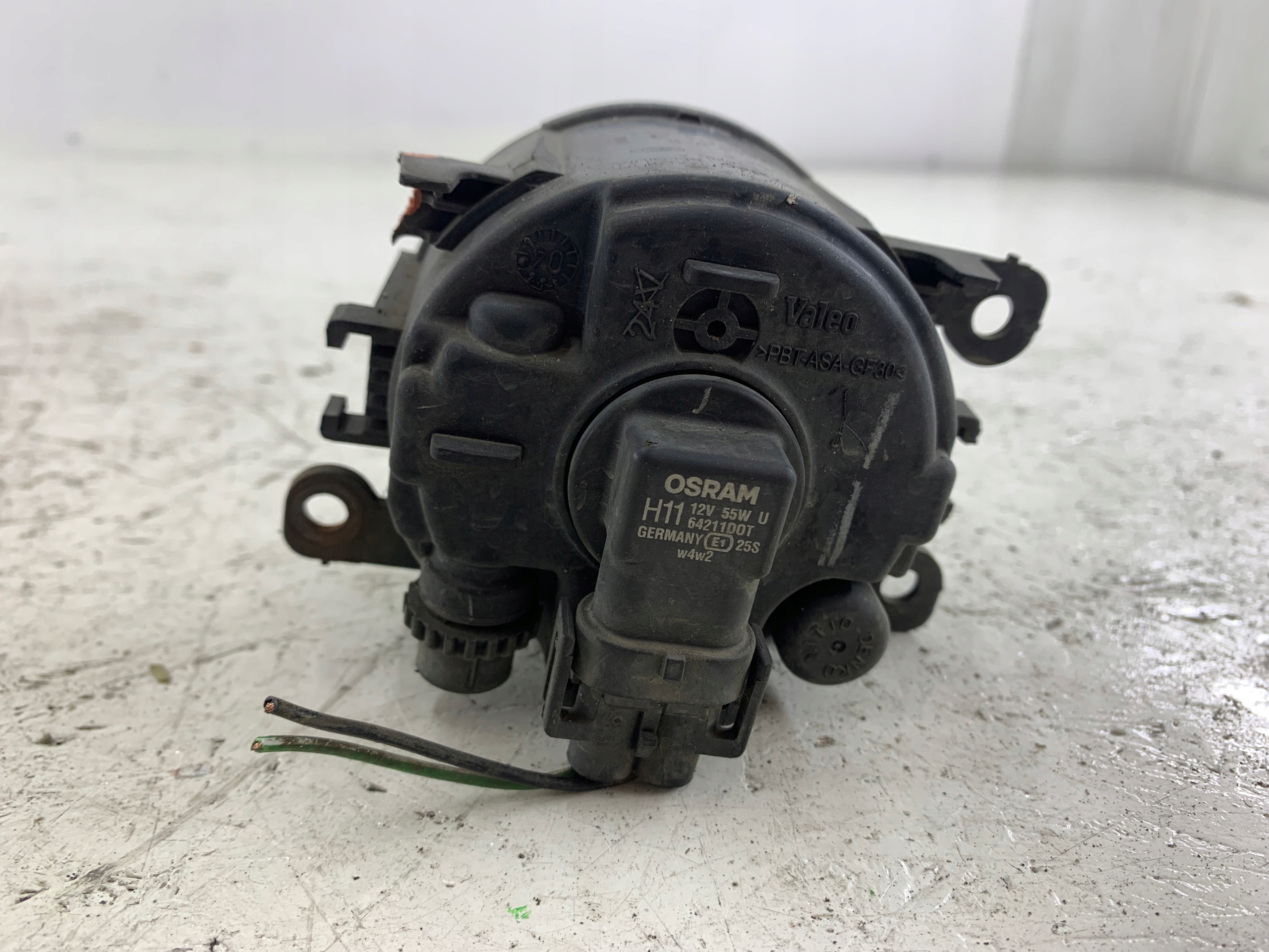 Dodatkowe zdjęcie używanej części: FORD FUSION LAMPA PRZECIWMGIELNA